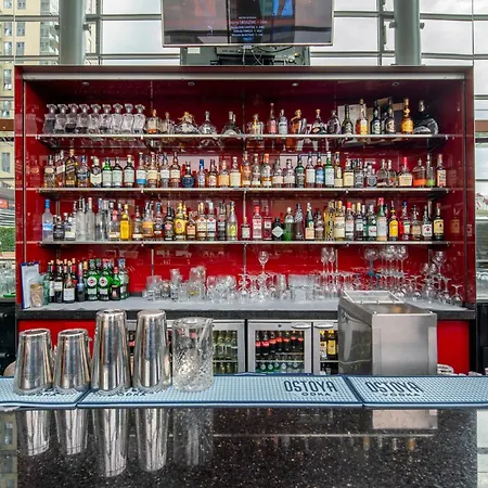 Hilton 4* وارسو