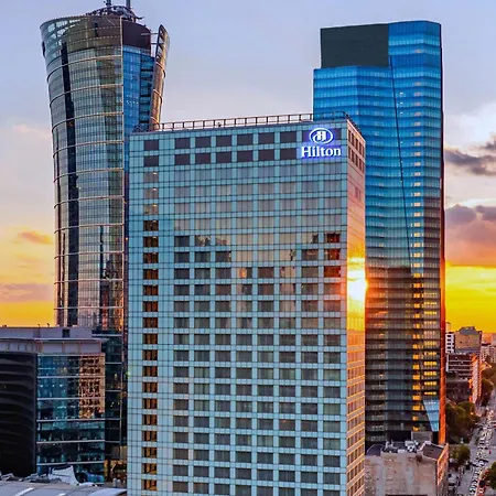 ホテル Hilton ワルシャワ