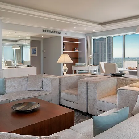 Hilton Hotel 4*