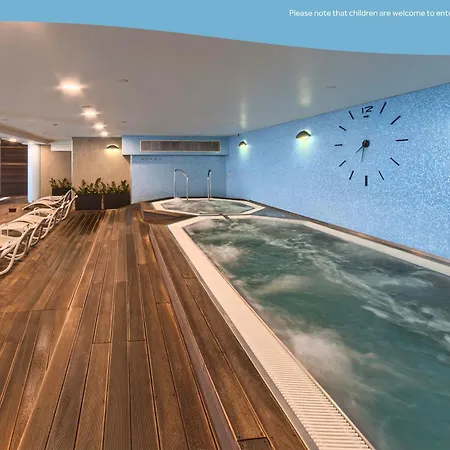 Hilton Hotel 4*